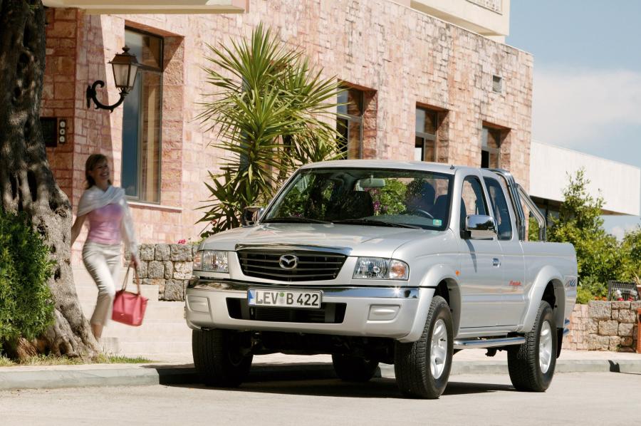  Mazda B2500 2004 года  (фото 76 из 81)